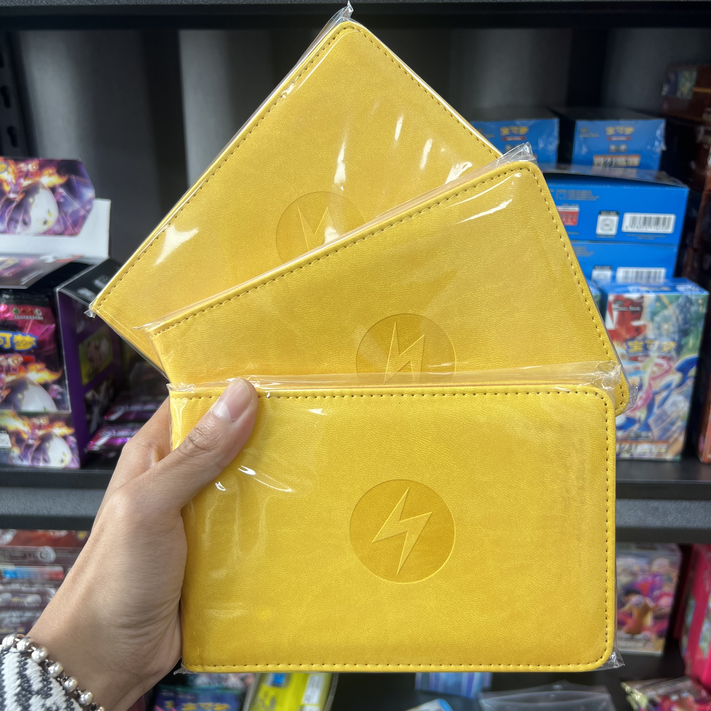 New in Stock Anime Ptcg Huiyao - Renewable Energy Handbook reseña y precio